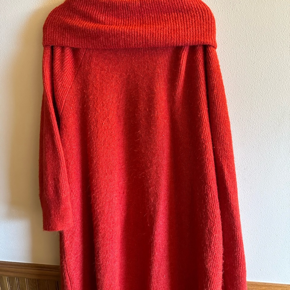 Loft plus long red sweater size 24/26